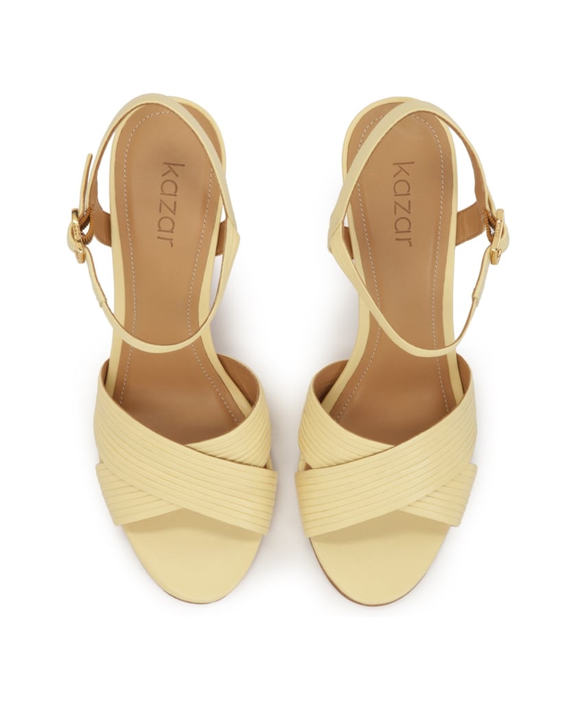 Kazar-Leuchtend-gelbe-Ledersandalen-gelb