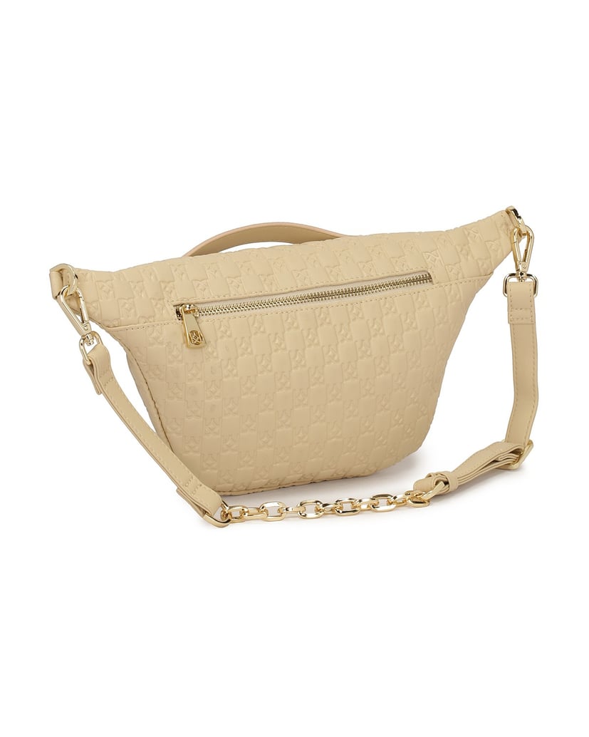 Kazar-Beigefarbene-Lederniere-mit-KAZAR-Monogr