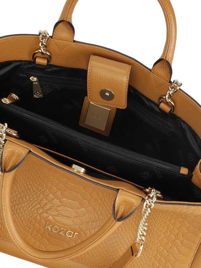 Kazar-Hellbrauner-Kofferraum-mit-geprägter-Kla