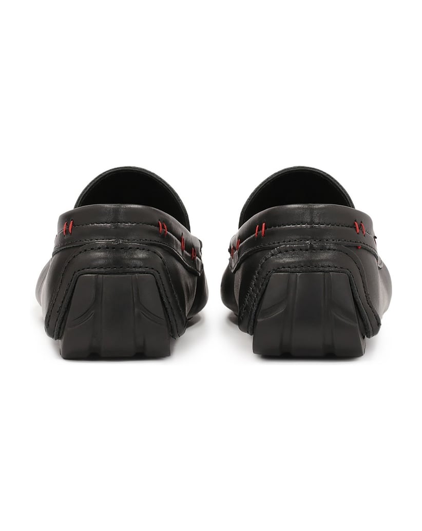 Kazar-Schwarze-Mokassins-mit-roten-Akzenten-schwarz