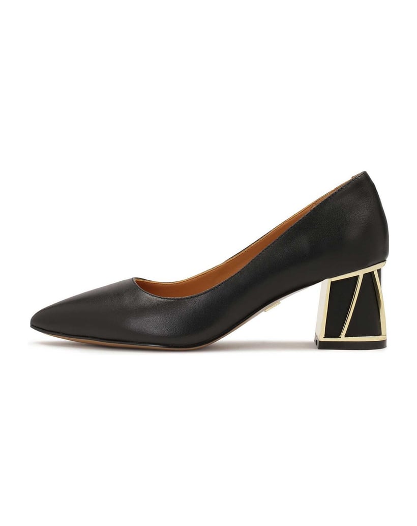 Kazar-Schwarze-Lederpumps-mit-goldener-Verzierung-an-der-Ferse-schwarz