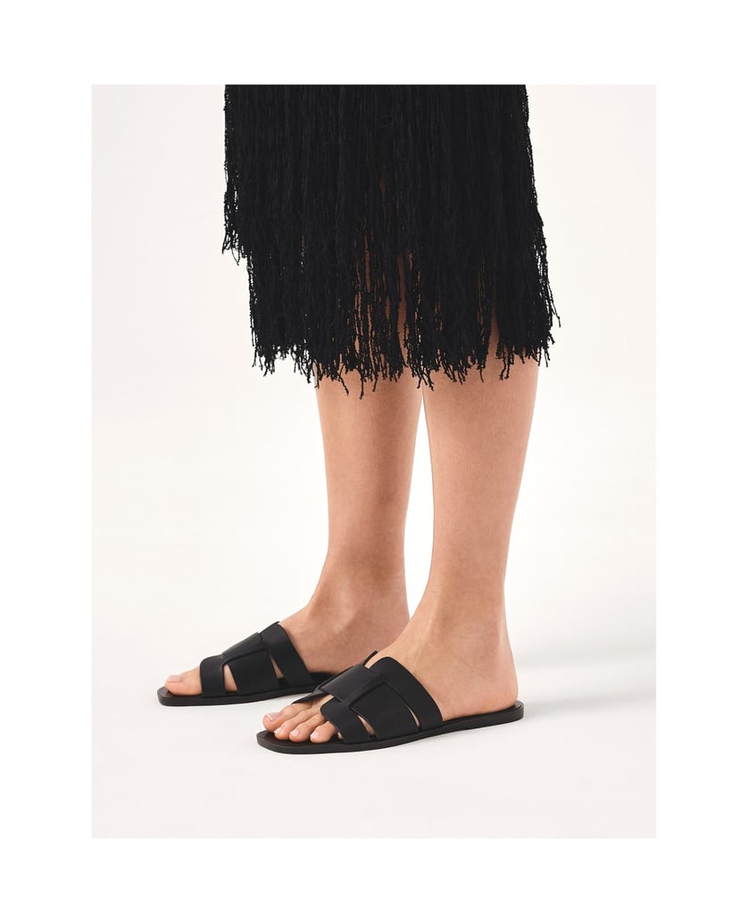 Kazar-Schwarze-Pantoletten-auf-flacher-Sohle-schwarz