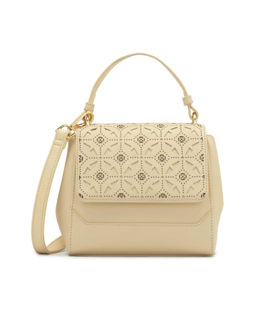 Kazar-Handbag-with-flap-decorated-with-openwork-pattern-bílá