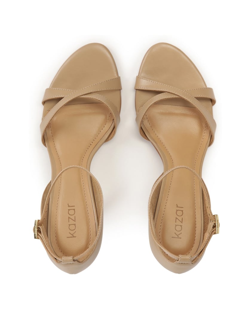 Kazar-Beigefarbene-Sandalen-mit-eingearbeitete-beige