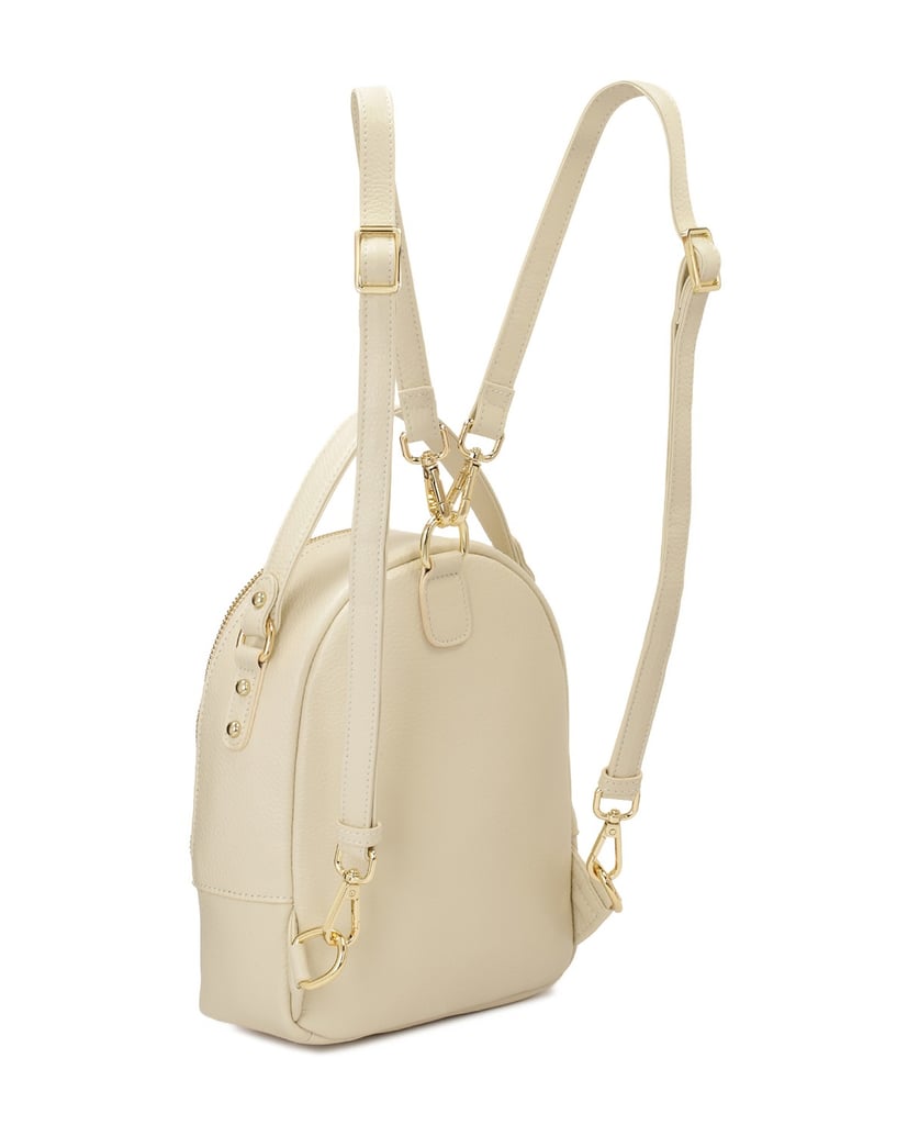Kazar-Leather-backpack-in-off-white-color-bílá