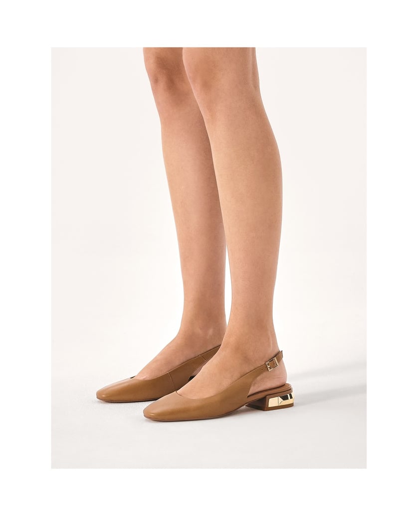 Kazar-Bequeme-Slingback-Pumps-mit-Metallverzie-camel