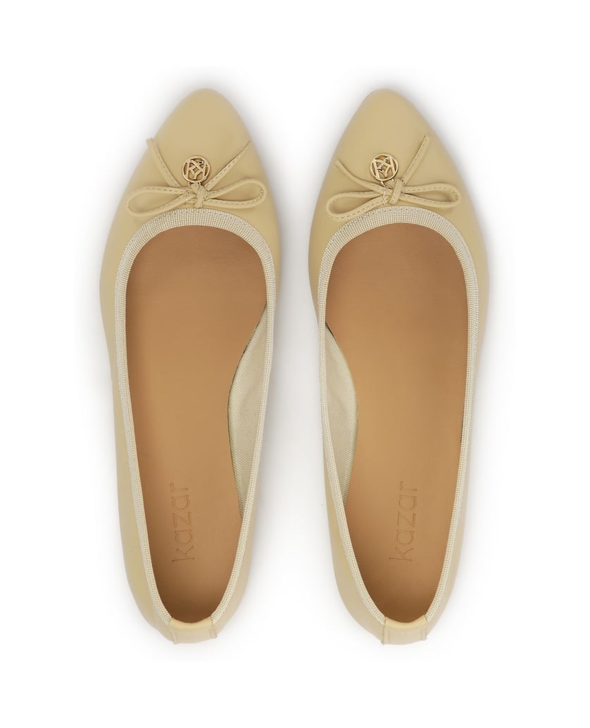 Kazar-Klassische-Leder-Ballerinas-in-Creme-weiss