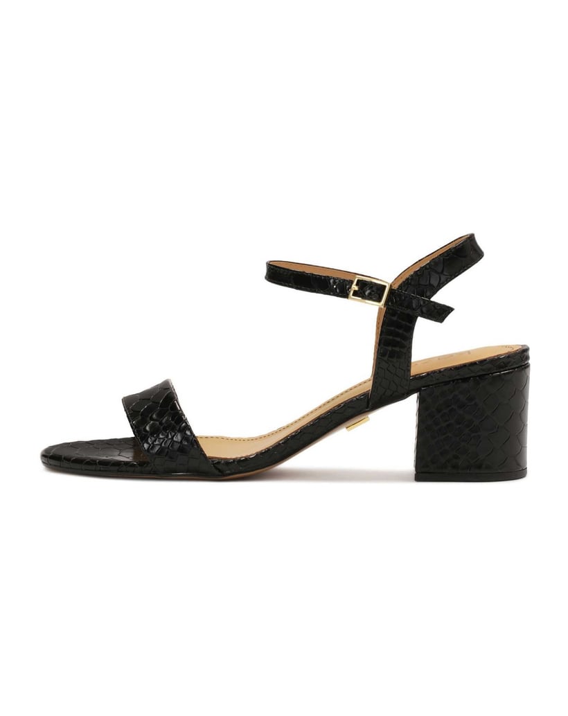 Kazar-Geprägte-Ledersandalen-auf-einem-breiten-schwarz