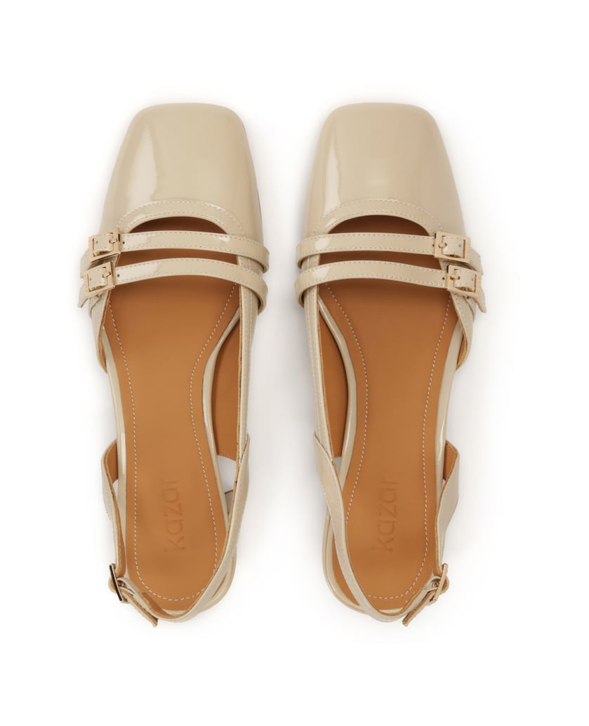 Kazar-Beige-patent-leather-pumps-with-cut-out-upper-béžová