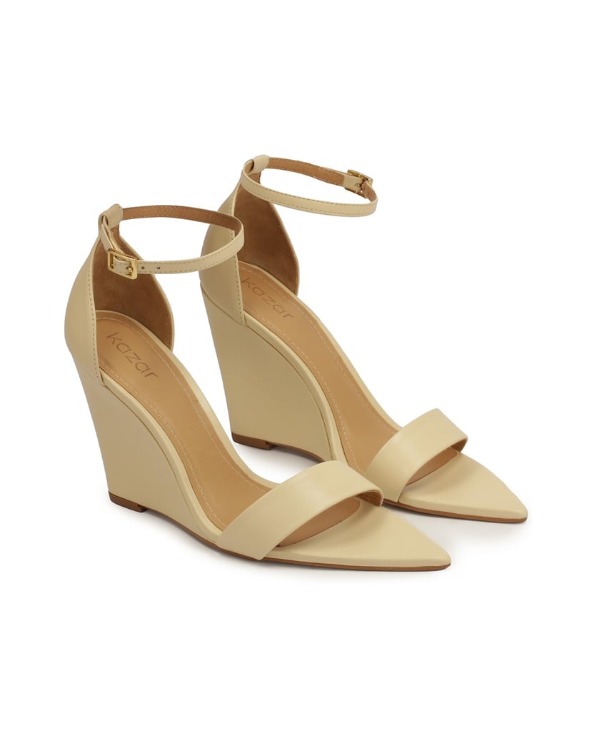Kazar-Sandals-on-a-wedges-bílá