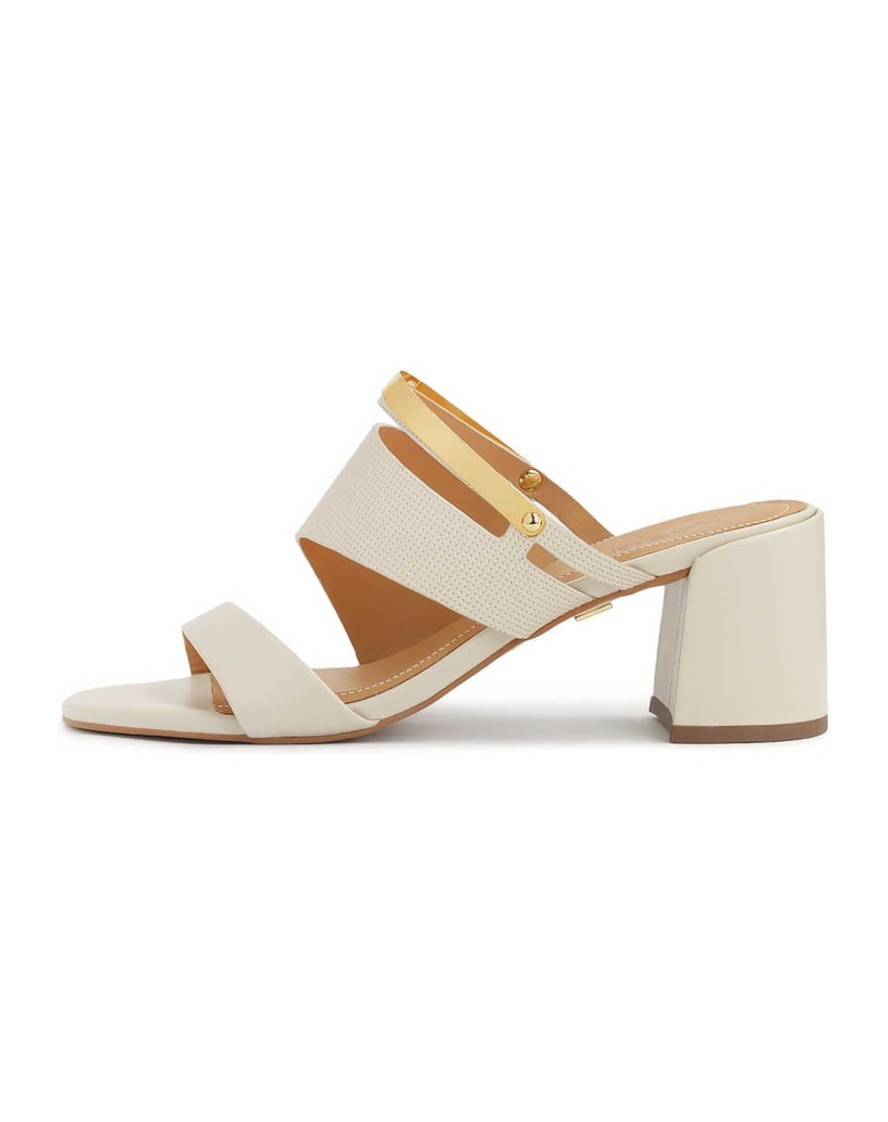 Kazar-Pantoletten-mit-Absatz-und-Metallbandverzierung-weiss