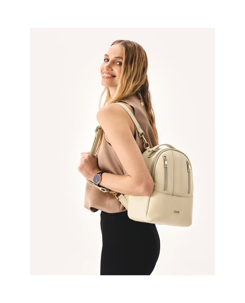 Kazar-Leather-backpack-with-numerous-pockets-biela