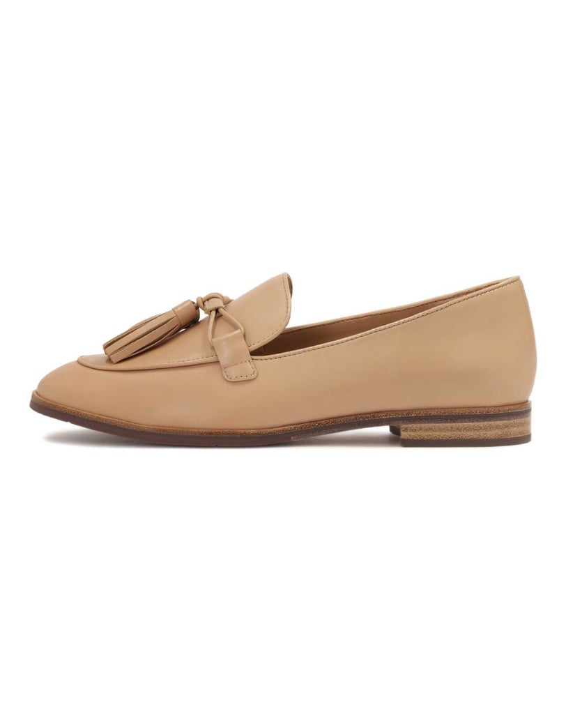 Kazar-Beigefarbene-Halfterschuhe-mit-Kropfband-beige