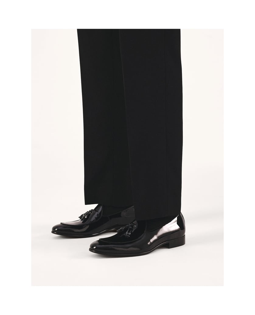 Kazar-Black-patent-loafers-with-tassels-čierna