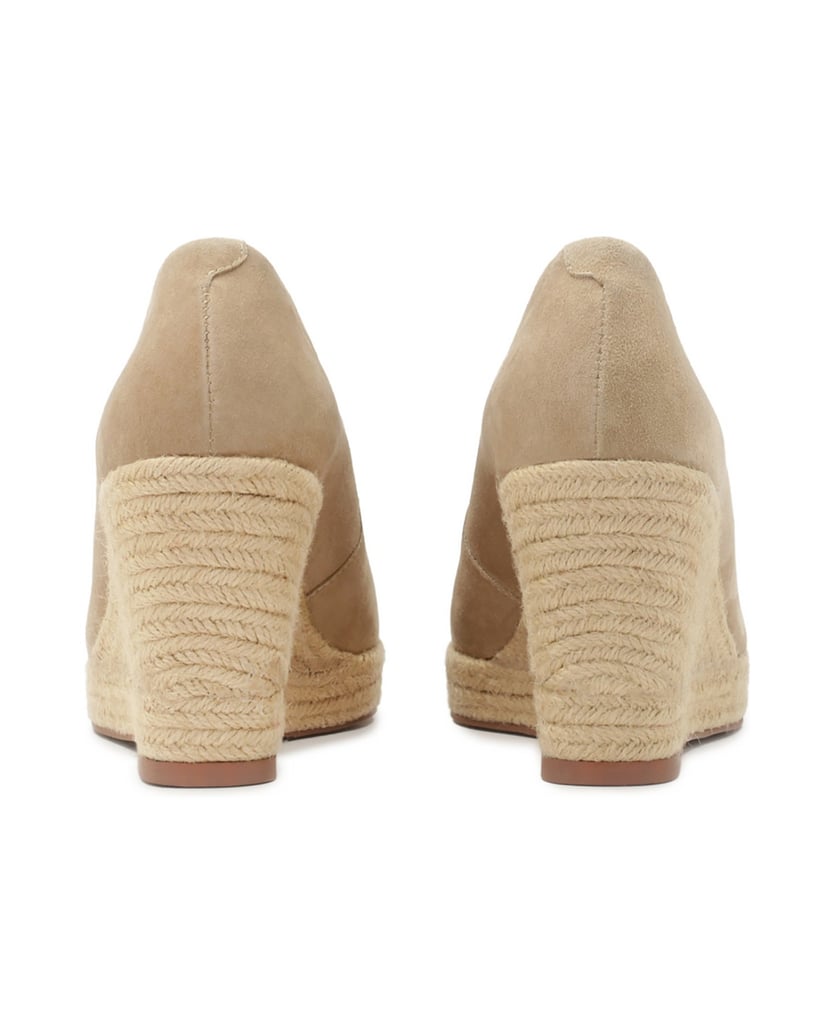 Kazar-Beigefarbene-Wildlederpumps-mit-Plateaua-beige