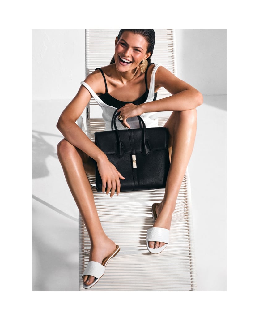 Kazar-Flache-Pantoletten-aus-weißem-geprägtem-weiss