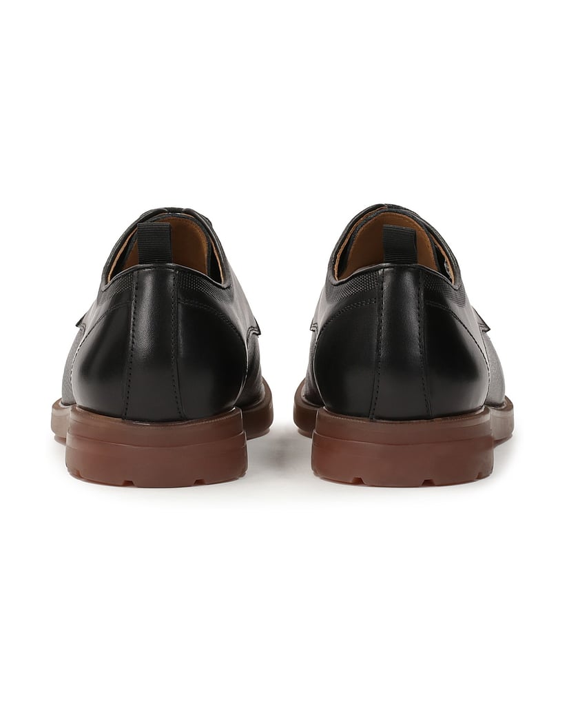 Kazar-Schwarze-Lederhalbschuhe-mit-brauner-Soh-schwarz