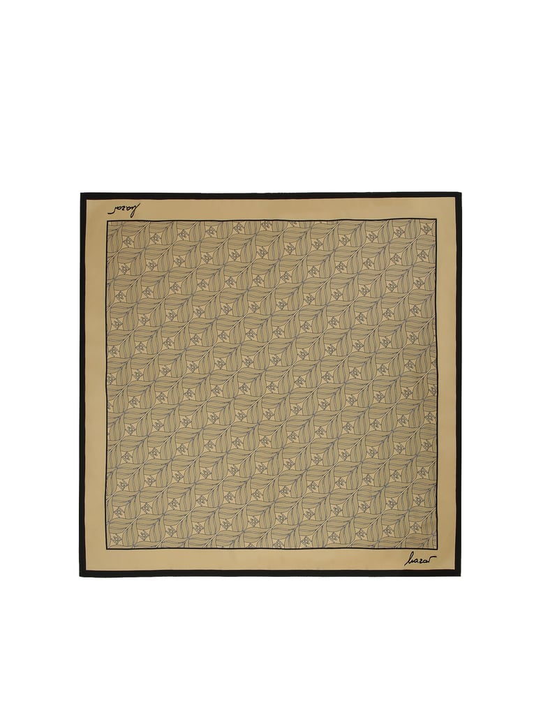 Kazar-Beigefarbener-Seidenschal-mit-elegantem-beige