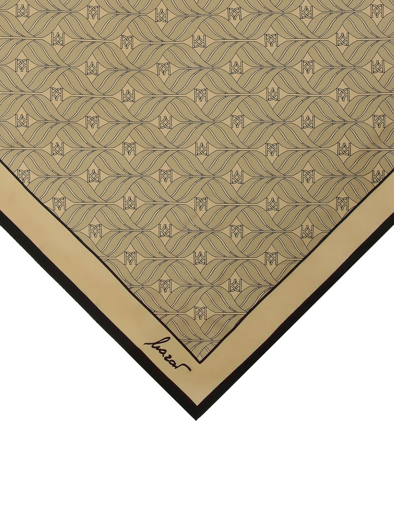 Kazar-Beigefarbener-Seidenschal-mit-elegantem-beige