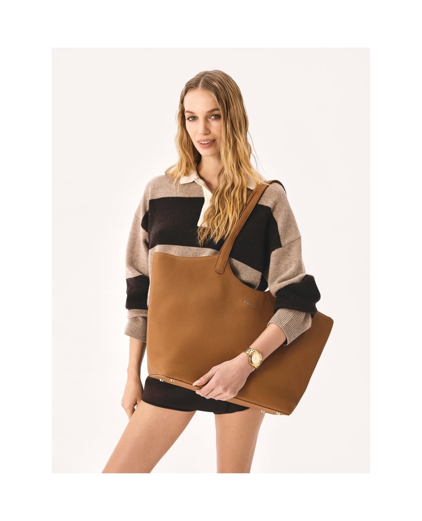 Kazar-Light-brown-tote-bag-with-shoulder-handles-velbloudí