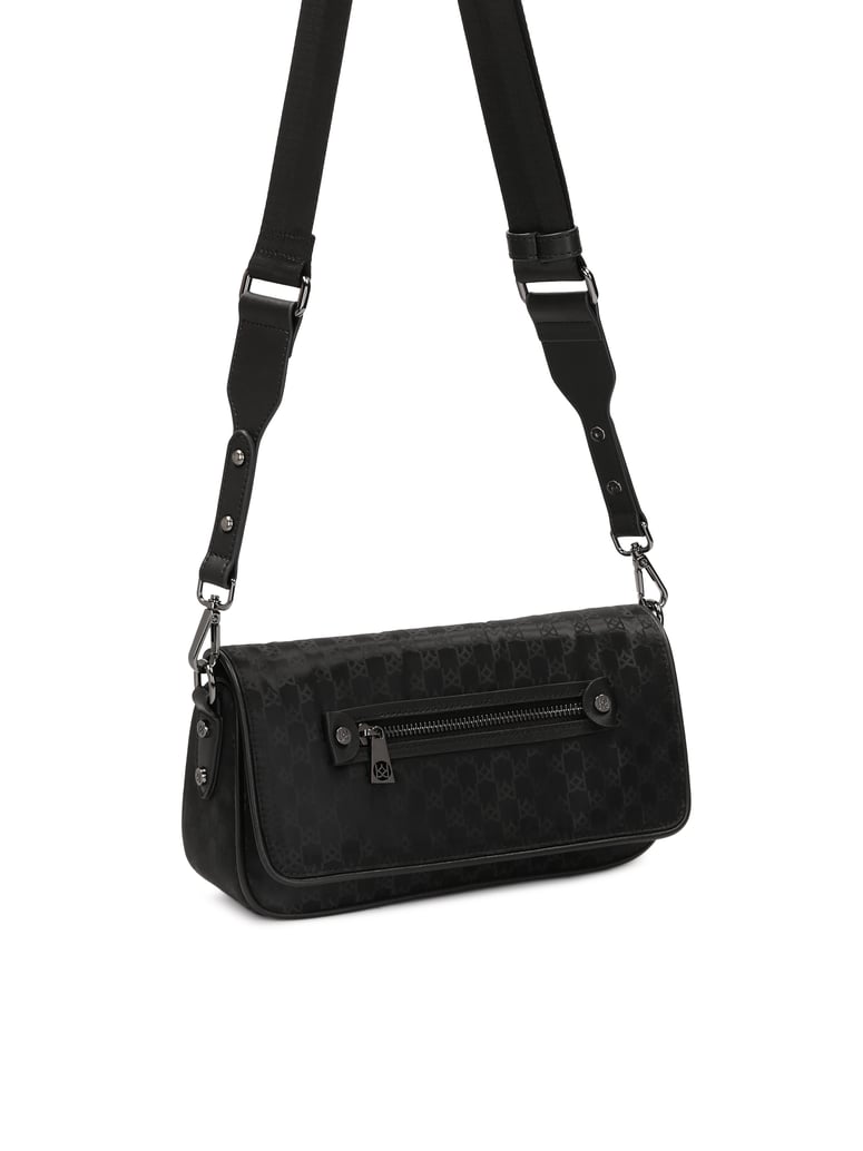 Kazar-Kleine-Posttasche-aus-Textil-mit-Monogra