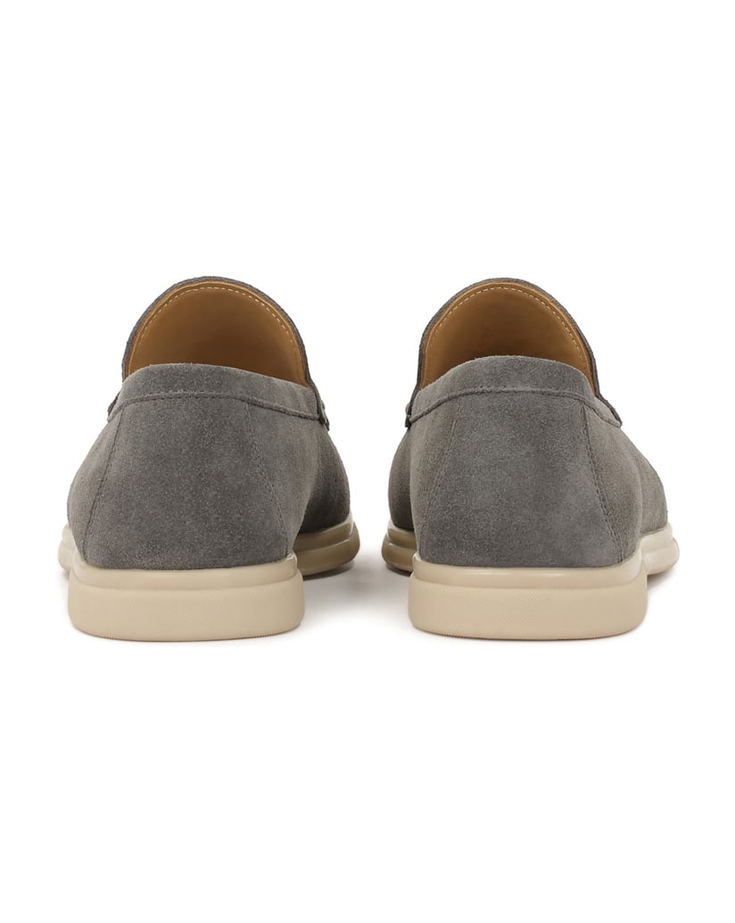 Kazar-Grey-suede-shoes-with-stitching-šedá
