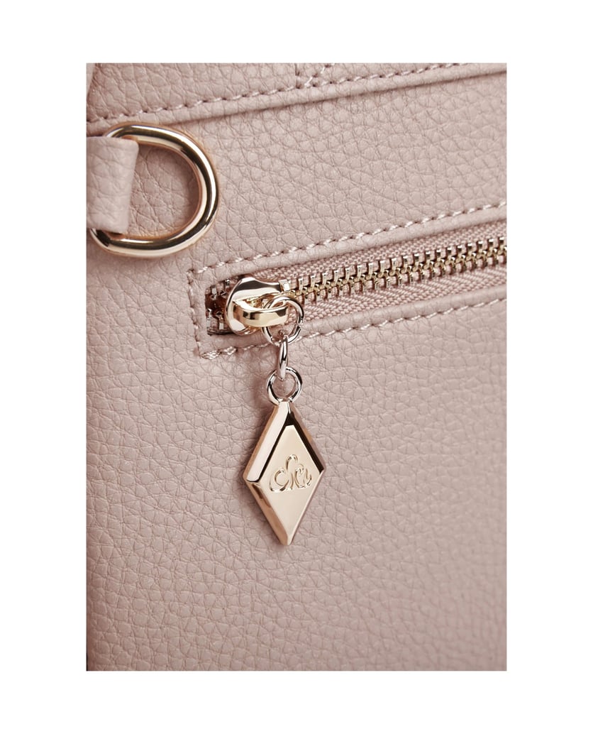 C’iel-SEDLEY-schwarz