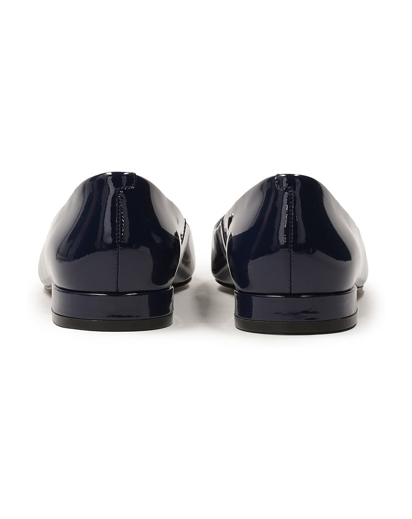 Kazar-Navy-blue-flat-pumps-with-large-embellishment-tmavě-modrá