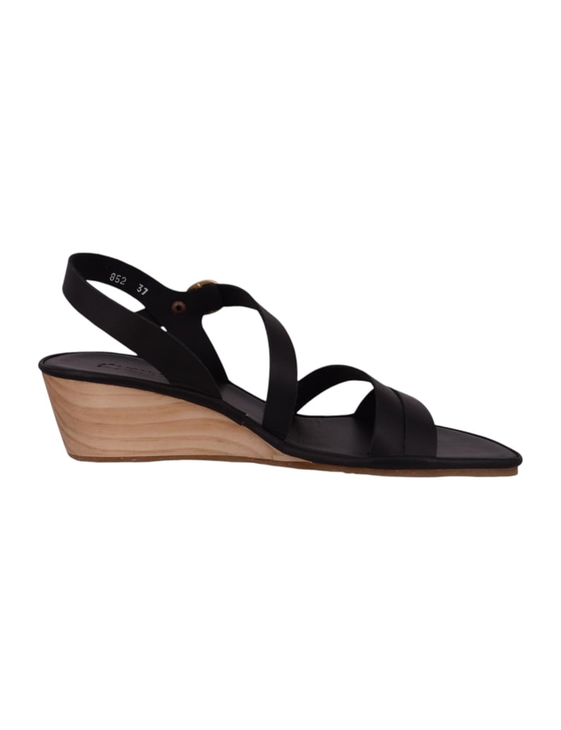 El-Naturalista-Sandalen-schwarz