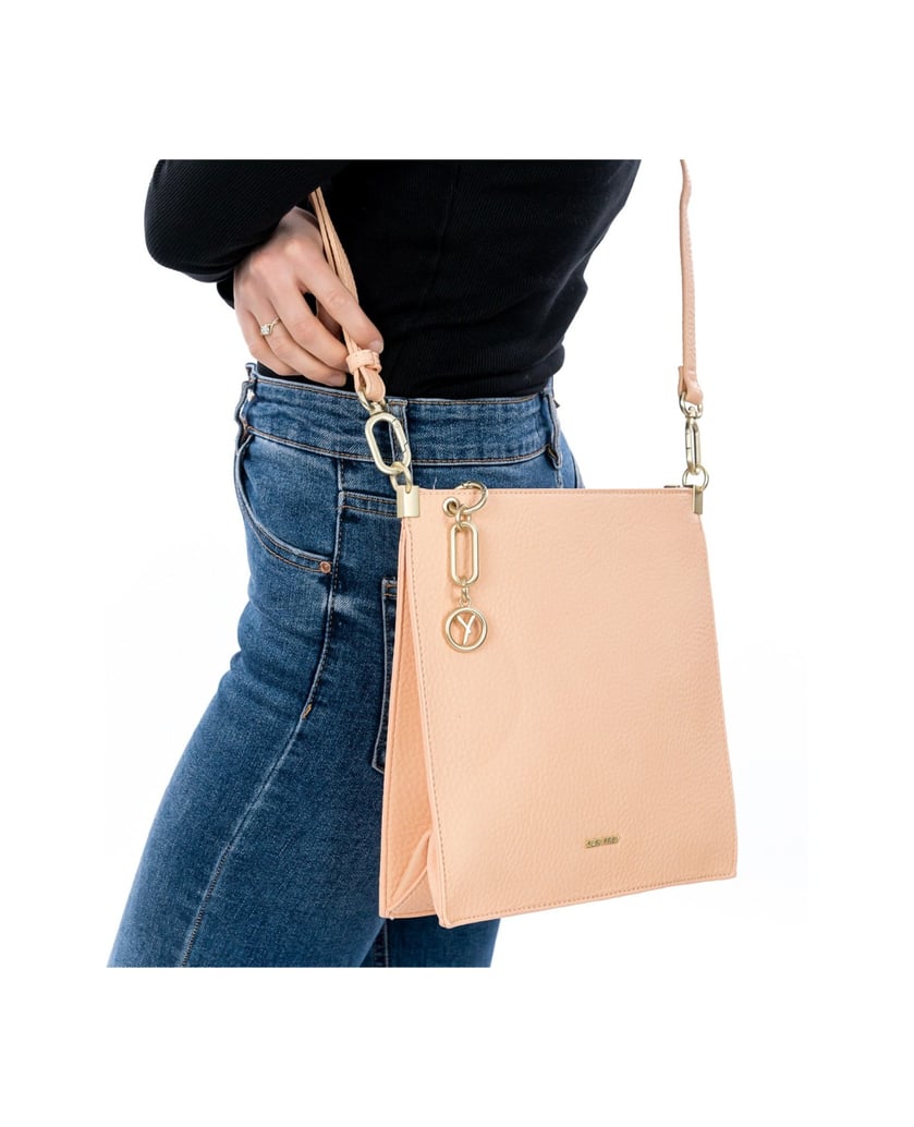 SURI-FREY-Umhängetasche-SFY-Gwenny-beige-
