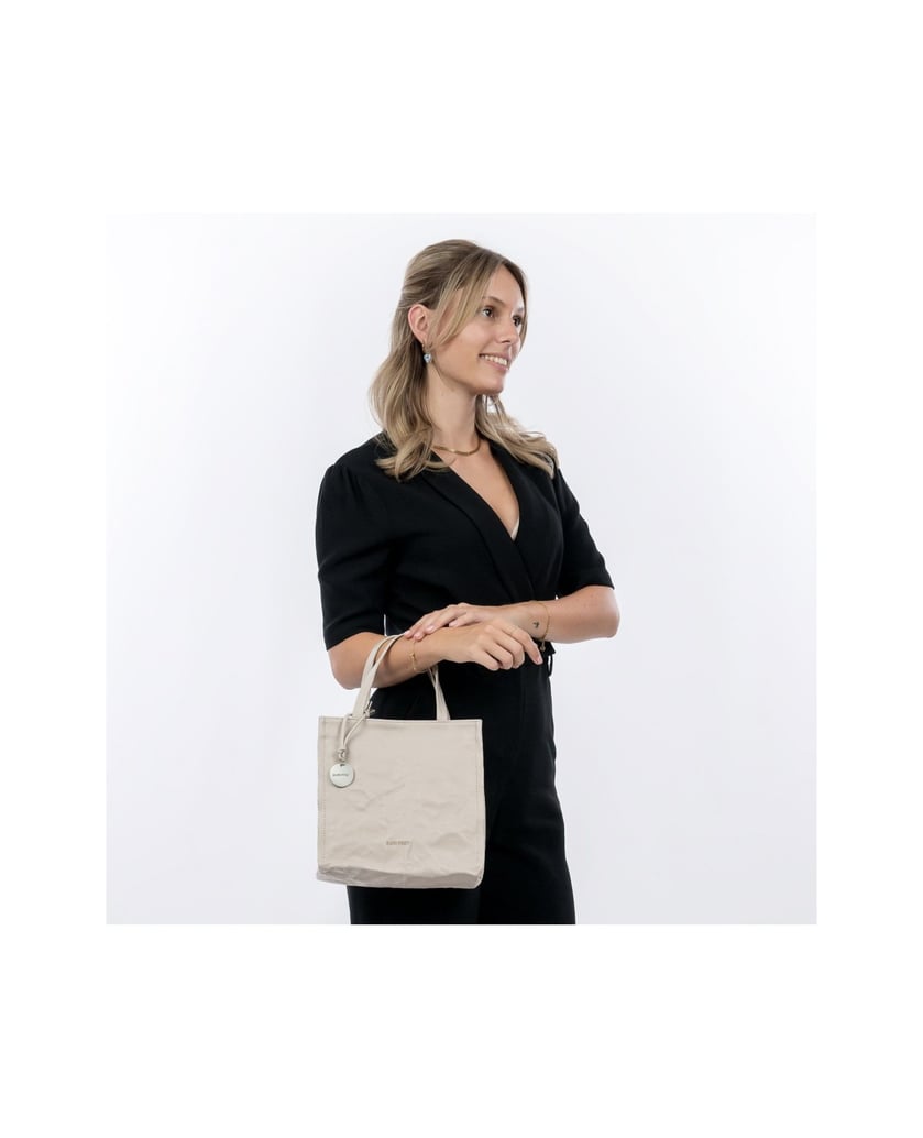 SURI-FREY-Shopper-SFY-Haley-schwarz