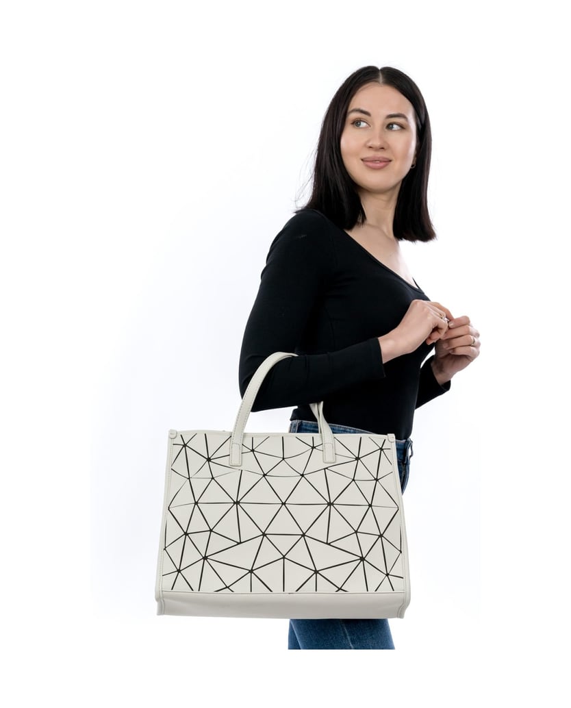 SURI-FREY-Shopper-SFY-SURI-Sports-Jessy-Lu-weiss-