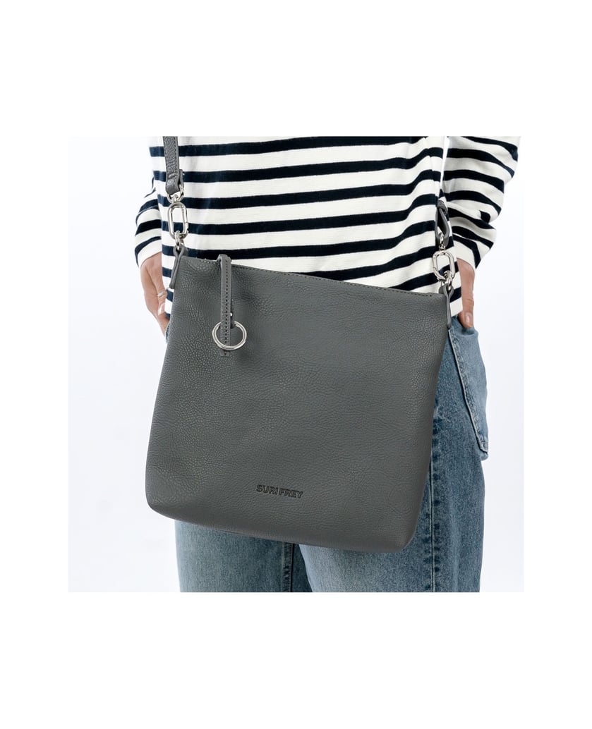 SURI-FREY-Umhängetasche-SFY-Debby-schwarz