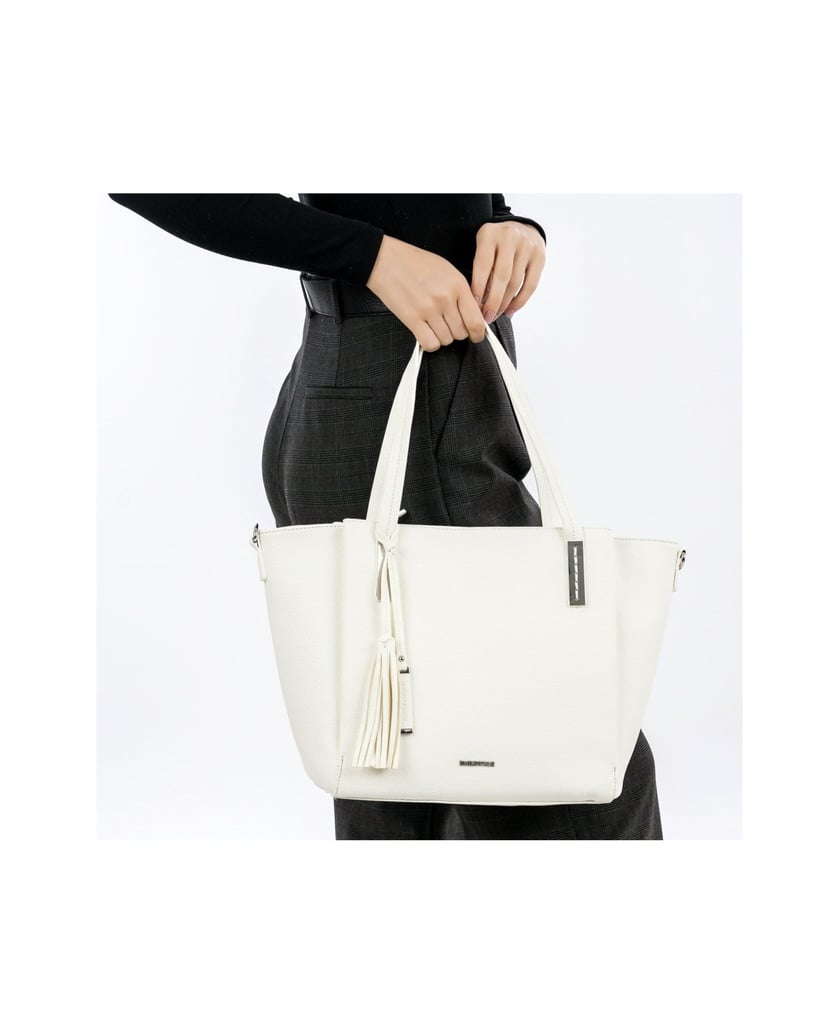 EMILY-&-NOAH-Shopper-E&N-Brooke