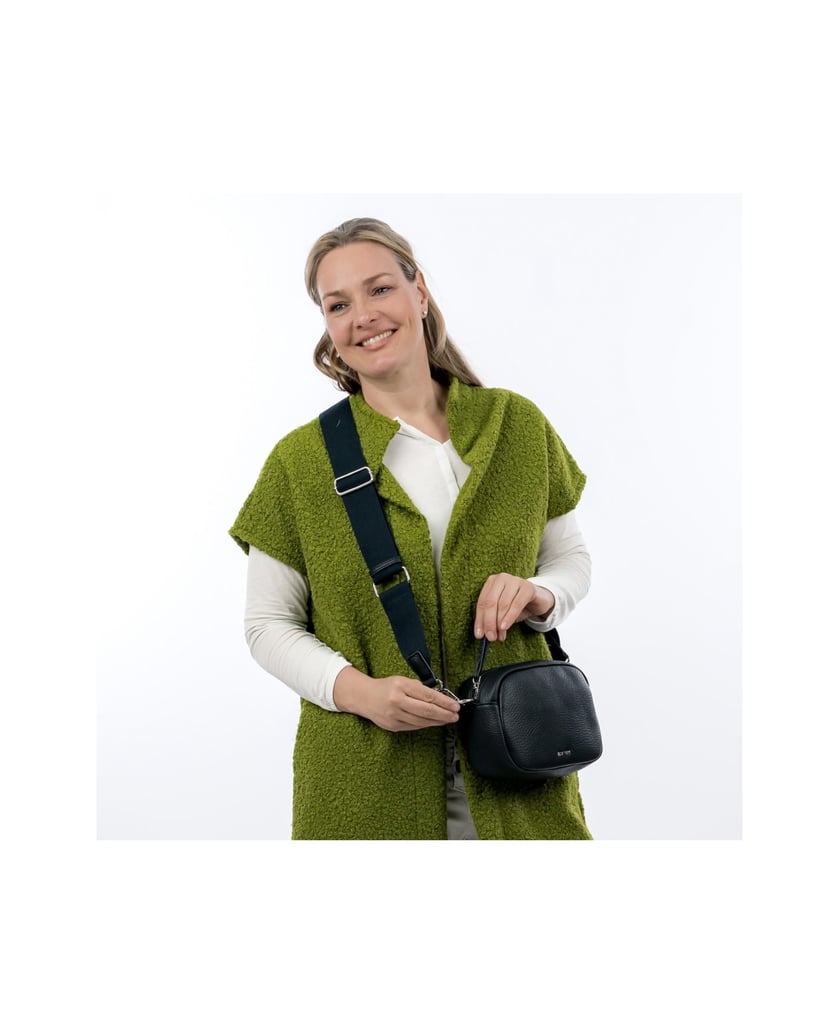 SURI-FREY-Umhängetasche-SFY-Jenny-schwarz