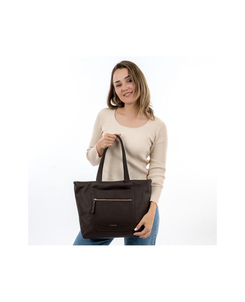 EMILY-&-NOAH-Shopper-E&N-Heidi-braun