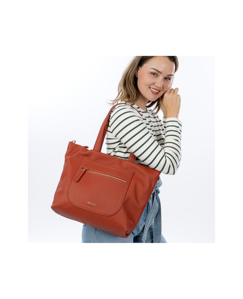 EMILY-&-NOAH-Shopper-E&N-Heidi-braun