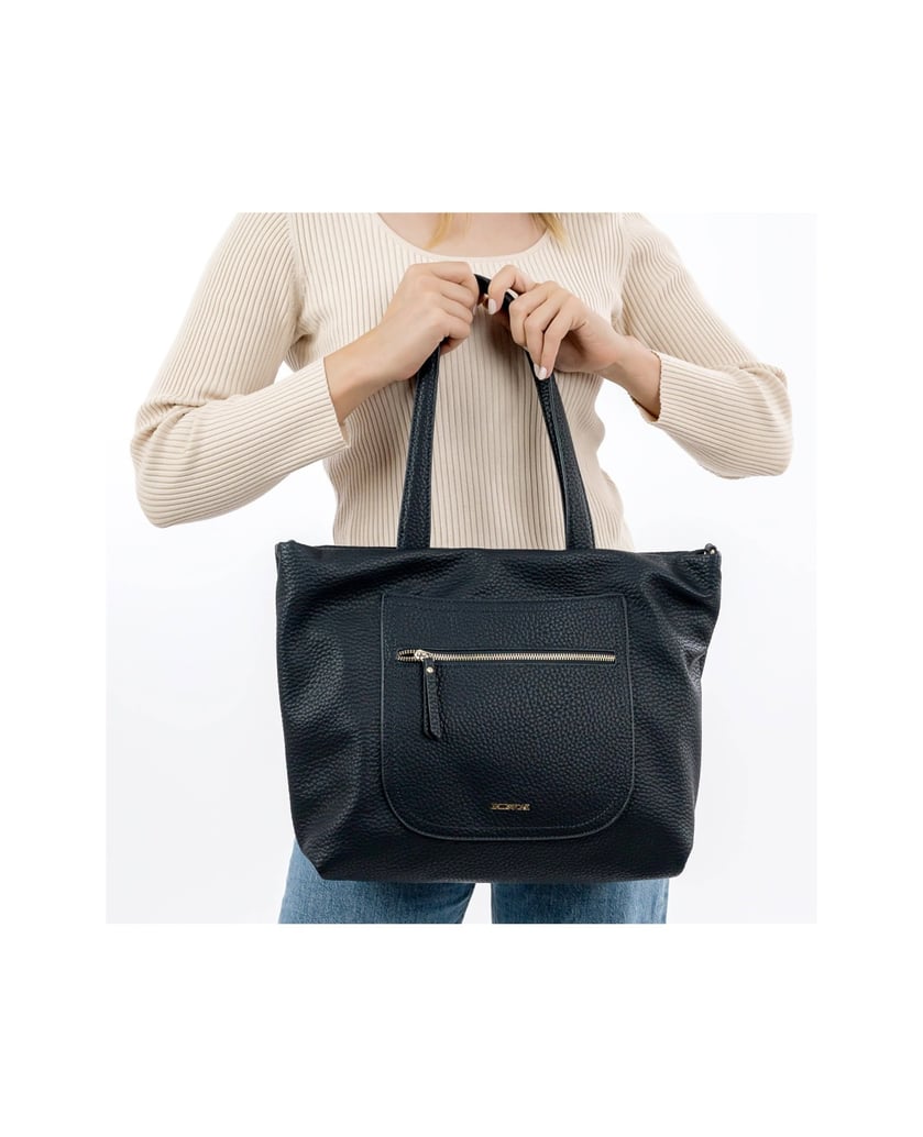 EMILY-&-NOAH-Shopper-E&N-Heidi-braun