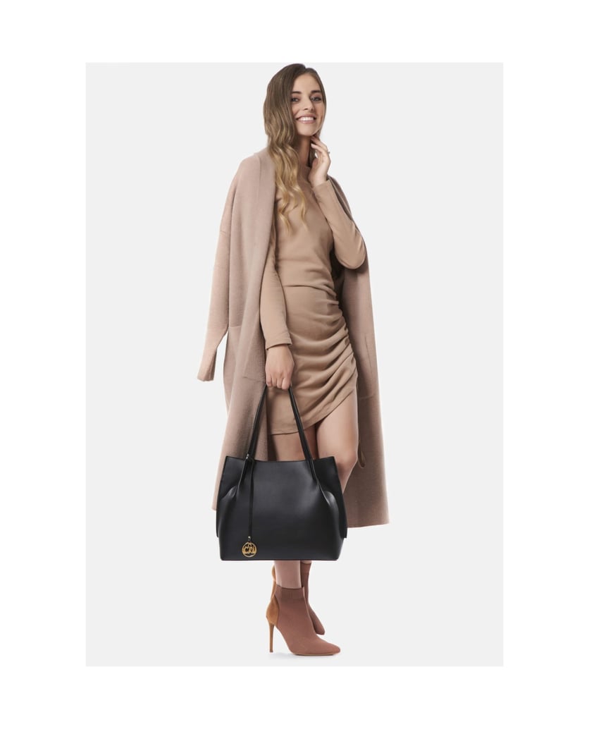 C’iel-WHITNEY-schwarz