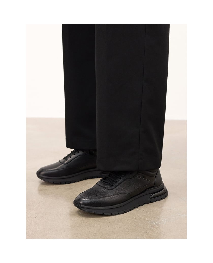 Kazar-Sneaker-zum-Schnüren-mit-sportlicher-Soh-schwarz