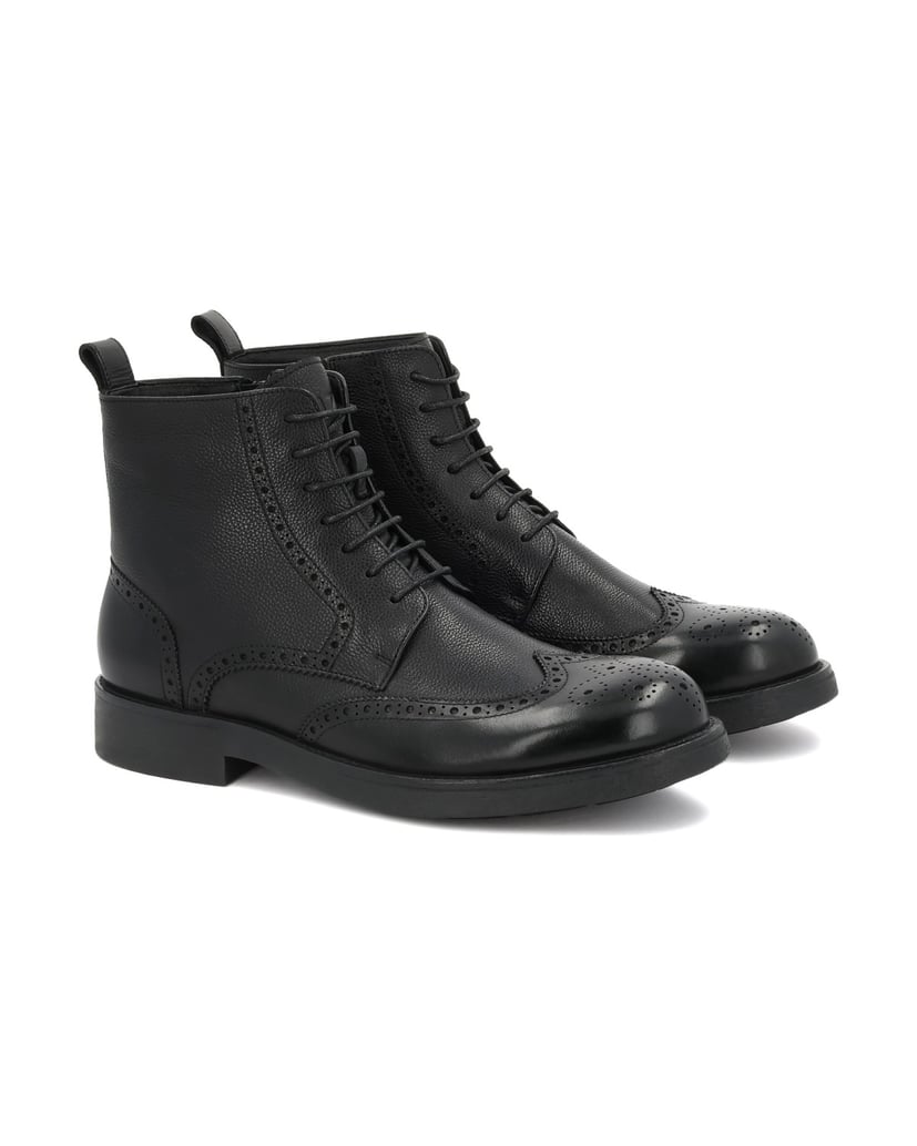 Kazar-Men's-leather-boots-with-openwork-decoration-černá