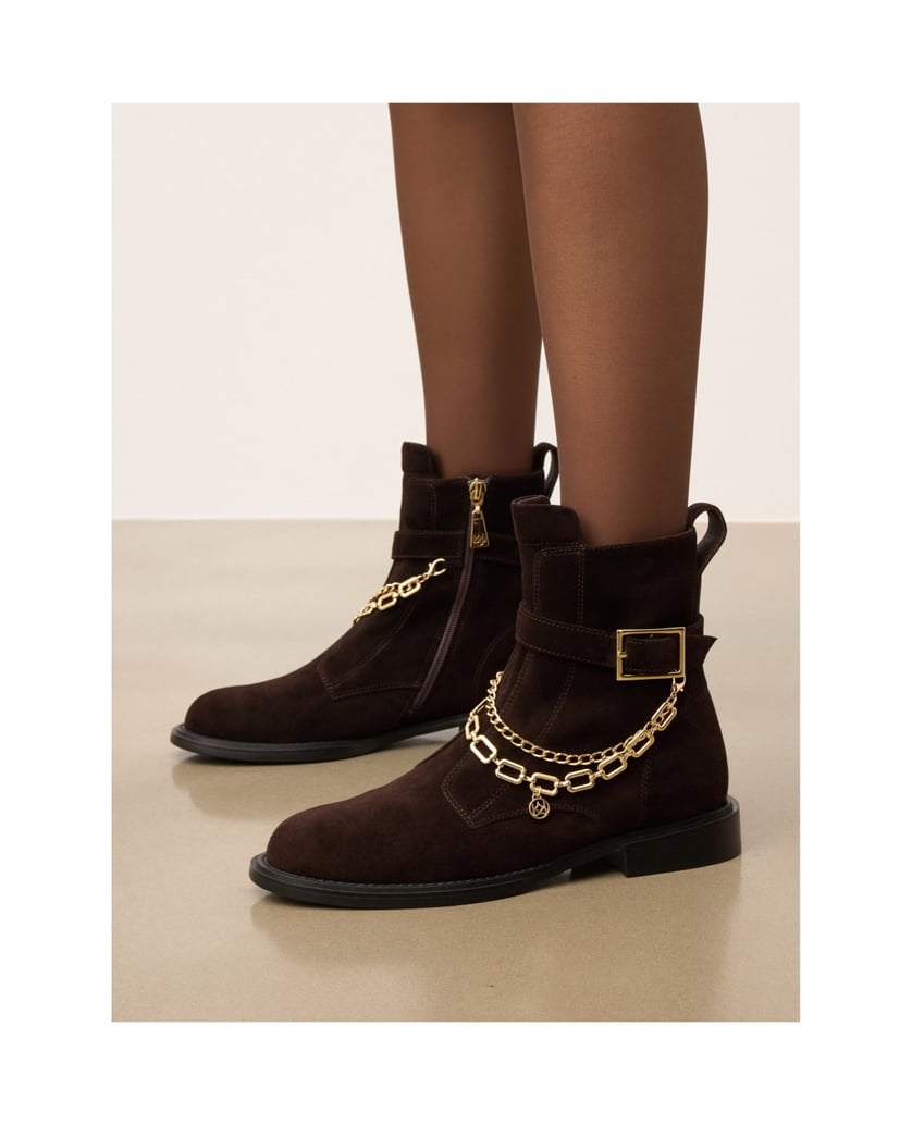 Kazar-Brown-boots-with-detachable-chains-hnedá