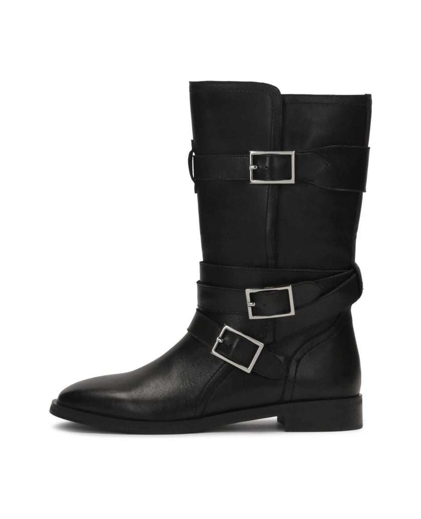 Kazar-Black-boots-with-a-higher-upper-decorated-with-buckles-čierna