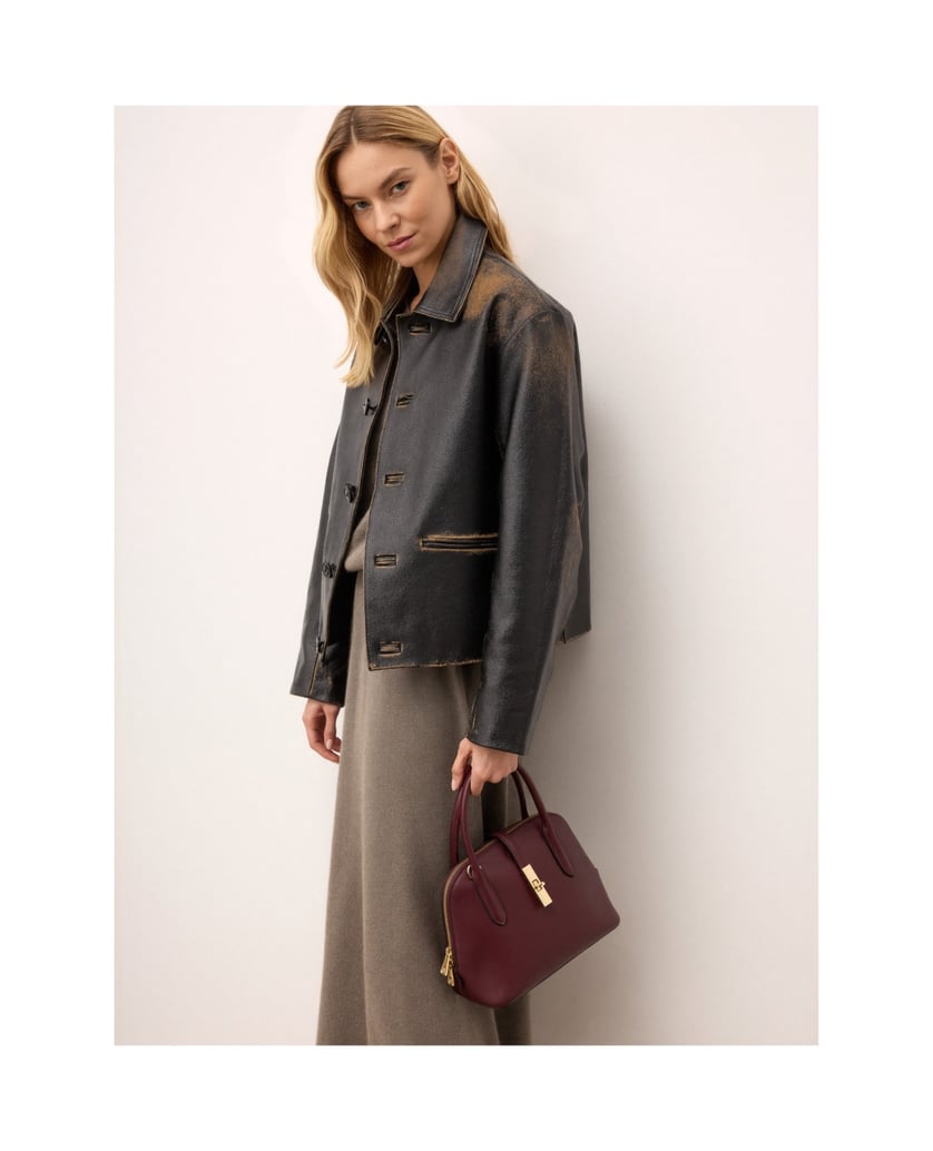 Kazar-Maroon-leather-handbag-with-handles-červená