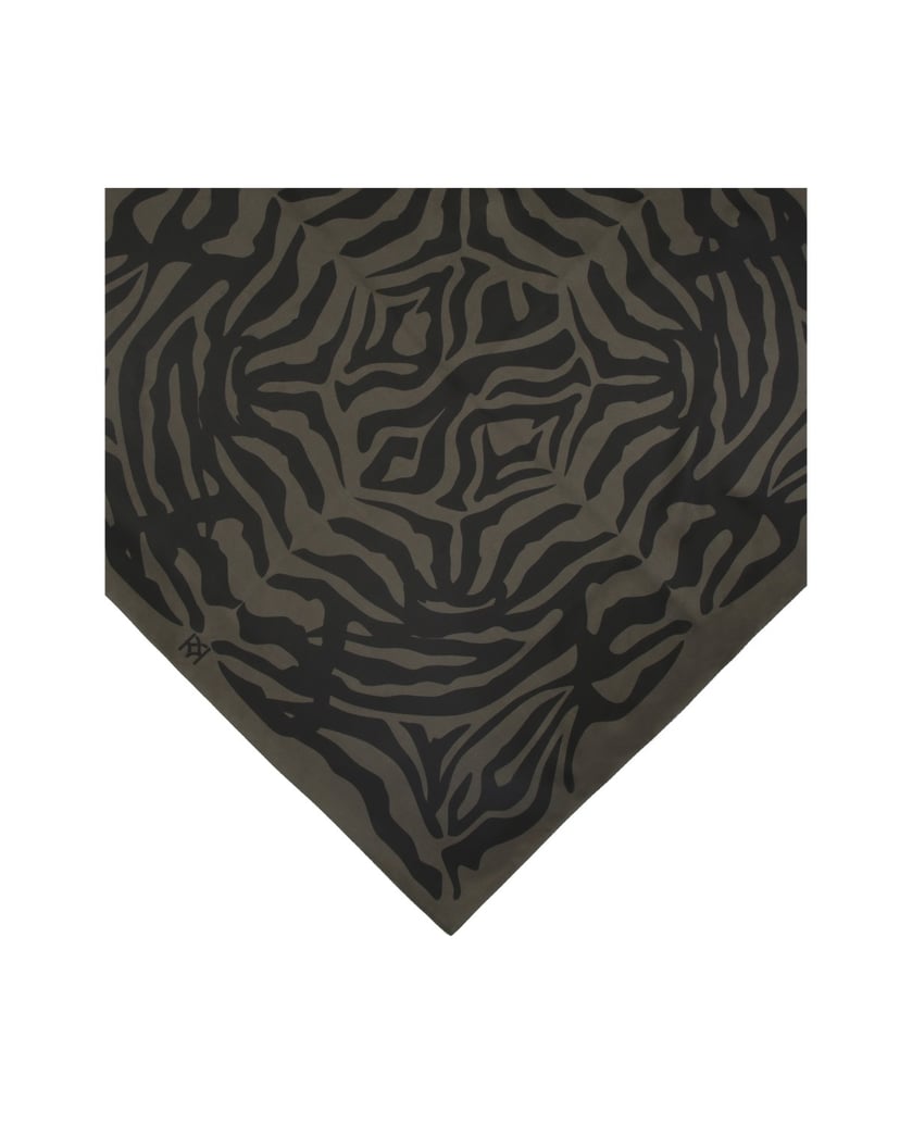 Kazar-Silk-scarf-with-shine-šedá
