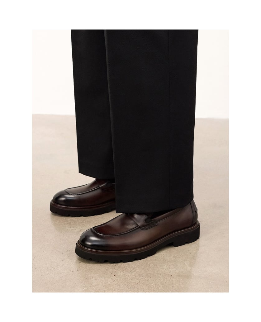 Kazar-Halbschuhe-zum-Hineinschlüpfen-mit-einer-braun