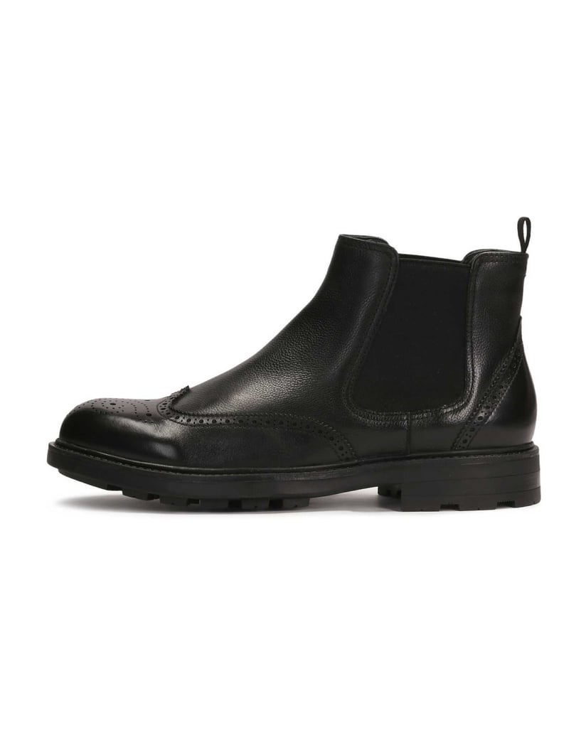 Kazar-Black-leather-Chelsea-boots-with-openwork-embellishment-černá