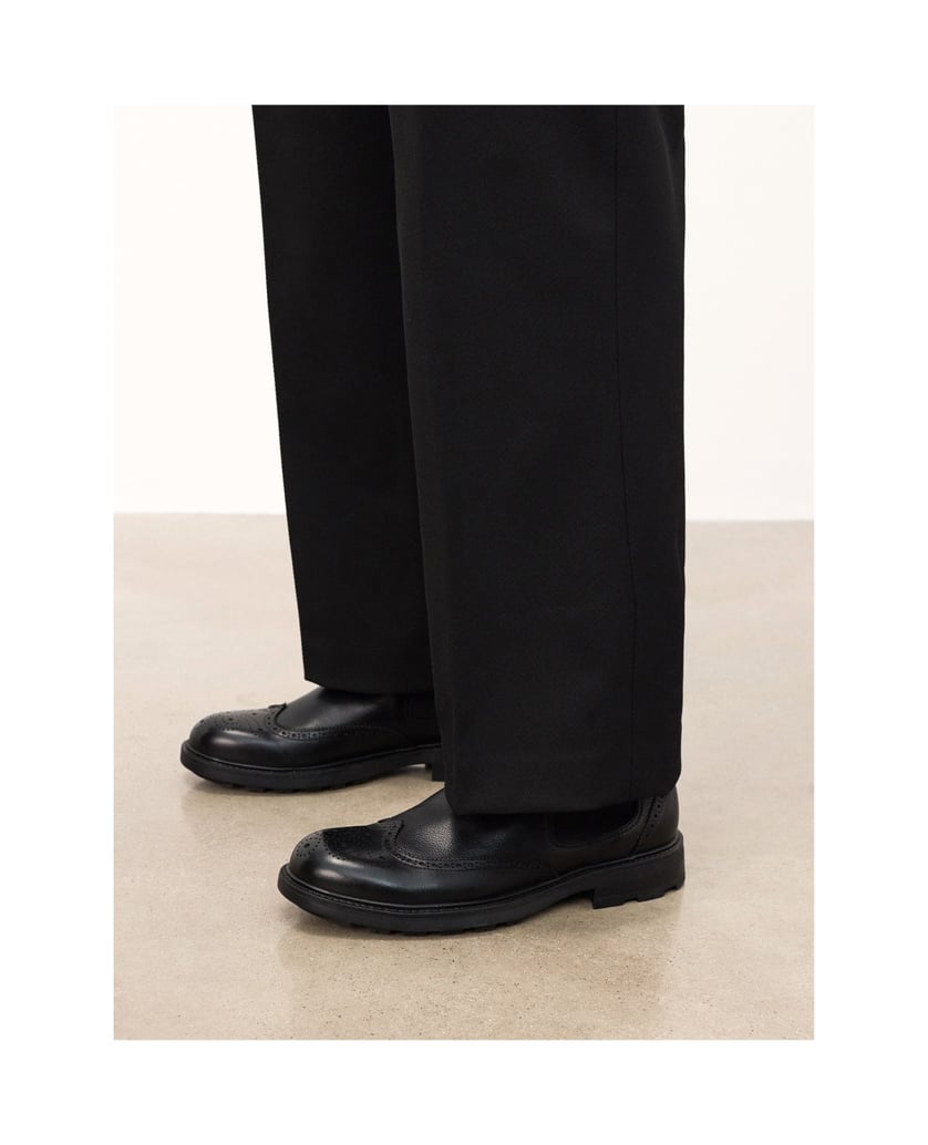 Kazar-Black-leather-Chelsea-boots-with-openwork-embellishment-černá