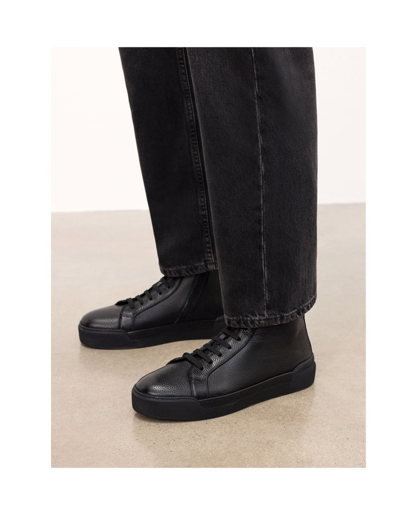 Kazar-Lace-up-black-leather-sneakers-černá