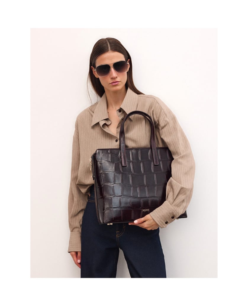 Kazar-Maroon-embossed-leather-handbag-with-case-holder-červená